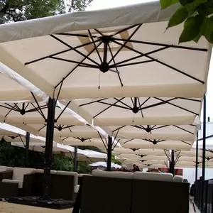 Большие уличные зонты для кафе,  бара,  ресторана