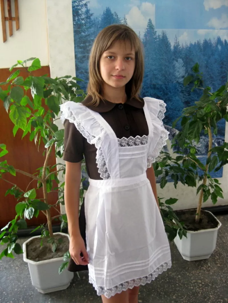 Школьное платье СССР с коротким рукавом 2