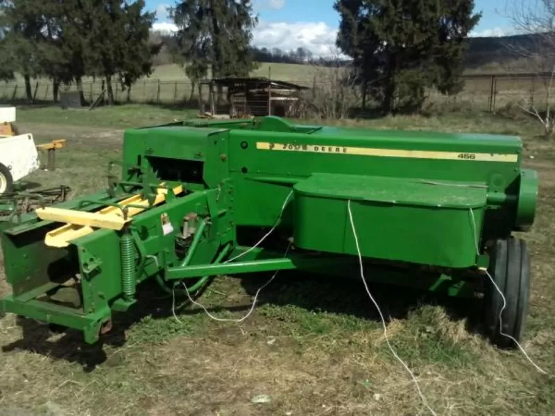 Пресс подборщик John Deere 456