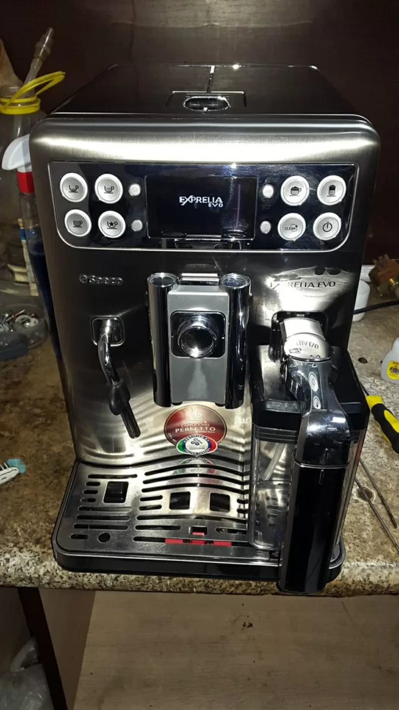 кофеварки Delonghi для дома,  офиса,  магазинов,  кафе,  баров,  ресторанов